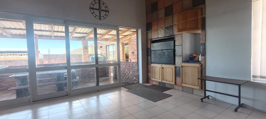 4 Bedroom Property for Sale in Newton Park Eastern Cape